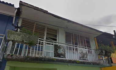 CASA EN VENTA EN LAS CHOAPAS : Colonia Tepito : A Pasos del Mercado Municipal y Avenida 20 de Noviembre