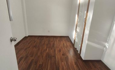 Habitacional y Comercial! Arriendo en Nueva de Valdés 951, Santiago de 5 dormitorios, 3 Baños, Subterráneo, Patio, Bodega.