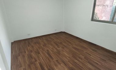 Habitacional y Comercial! Arriendo en Nueva de Valdés 951, Santiago de 5 dormitorios, 3 Baños, Subterráneo, Patio, Bodega.