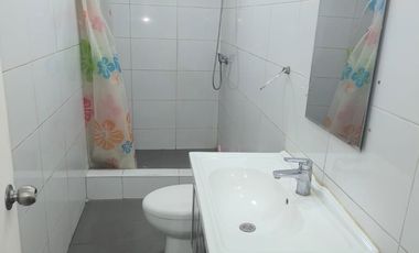 Habitacional y Comercial! Arriendo en Nueva de Valdés 951, Santiago de 5 dormitorios, 3 Baños, Subterráneo, Patio, Bodega.