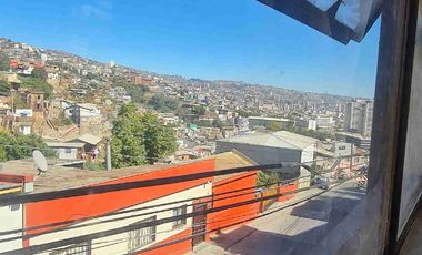 Se vende casa 142 mts2 Cerro Merced Valparaíso
