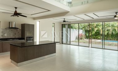 Casa en Venta/Renta, Lagos del Sol, Cancún
