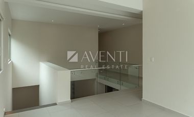 Casa en Venta/Renta, Lagos del Sol, Cancún