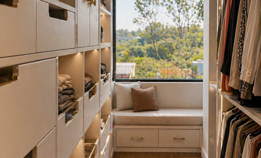 LOMAS DE BEZARES, CASA CON GRAN POTENCIAL DE REMODELACIÓN