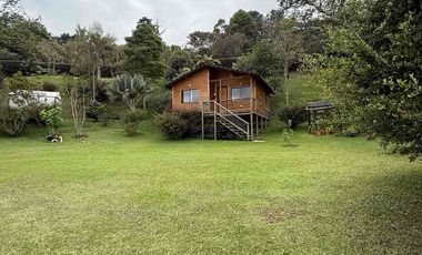 CASA CAMPESTRE A 7 MINUTOS DEL AEROPUERTO JMC