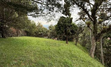 CASA CAMPESTRE A 7 MINUTOS DEL AEROPUERTO JMC