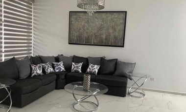 Renta casa amueblada Fracc Altabrisa