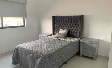 Renta casa amueblada Fracc Altabrisa