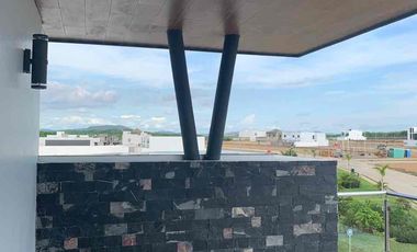 Renta casa amueblada Fracc Altabrisa