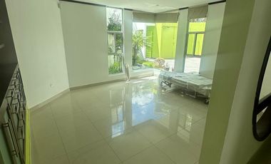 Renta casa con recámara en planta baja. Col. Concepción la Cruz. Atrás del Hospital Niño poblano