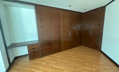 Renta casa con recámara en planta baja. Col. Concepción la Cruz. Atrás del Hospital Niño poblano