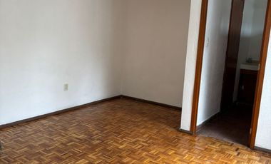 Venta Casa 3 recámaras con vigilancia, Fuentes de Satélite