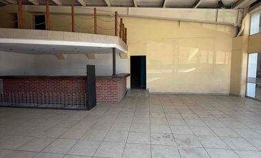 Se renta Local Comercial con excelente ubicación sobre avenida