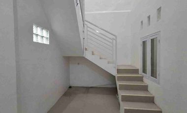 rumah baru full renov