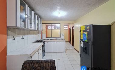 Casa rentera en venta al sur de la ciudad cerca de la universidad nacional de loja