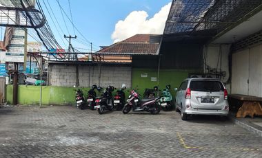 Dijual segera ruko 3 lantai (2 ruko tidak bisa terpisah) (CN)