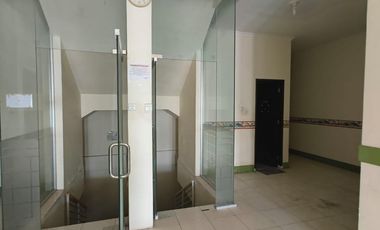 Dijual segera ruko 3 lantai (2 ruko tidak bisa terpisah) (CN)