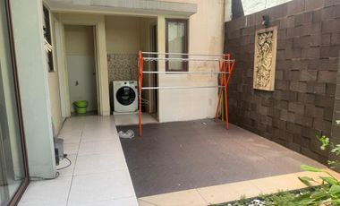 Dijual Murah Rumah Cantik Semi Furnish Cluster Alamanda, Cakung, Jakarta Timur, 015