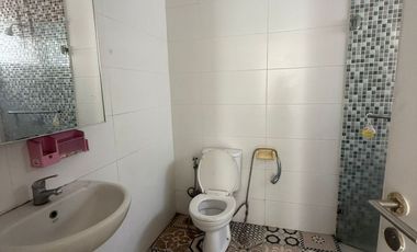 Dijual Murah Rumah Cantik Semi Furnish Cluster Alamanda, Cakung, Jakarta Timur, 015