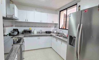 Casa de venta en Urb.Villa Capella
Km2.5 vía Samborondón