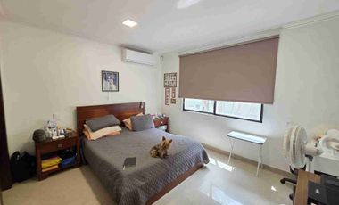 Casa de venta en Urb.Villa Capella
Km2.5 vía Samborondón