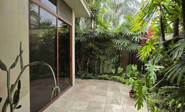 Casa de venta en Urb.Villa Capella
Km2.5 vía Samborondón