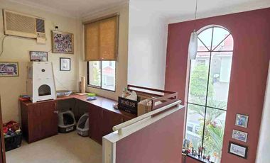 Casa de venta en Urb.Villa Capella
Km2.5 vía Samborondón