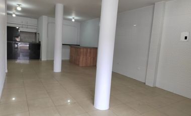 Local Comercial de alquiler en Las Orquídeas, 85 m2, Norte de Guayaquil.