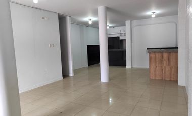 Local Comercial de alquiler en Las Orquídeas, 85 m2, Norte de Guayaquil.