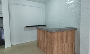 Local Comercial de alquiler en Las Orquídeas, 85 m2, Norte de Guayaquil.