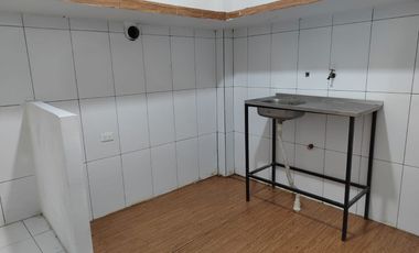 Local Comercial de alquiler en Las Orquídeas, 85 m2, Norte de Guayaquil.