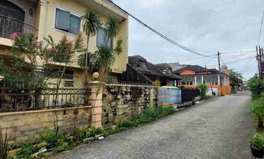 Rumah Tingkat Murah Strategis di Perumahan Villa Pertiwi, Depok.