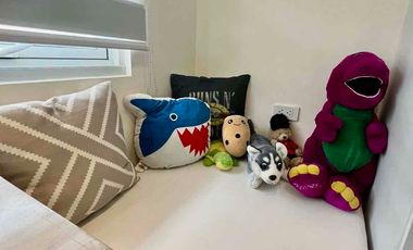2BR Fully Furnished Condo for Sale in Holland Park Southwoods | 59 sqm | Newly Renovated | Clean Title l Below Market Value