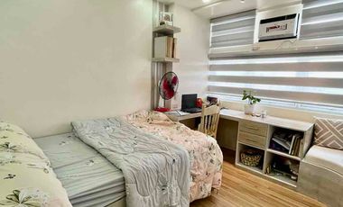 2BR Fully Furnished Condo for Sale in Holland Park Southwoods | 59 sqm | Newly Renovated | Clean Title l Below Market Value