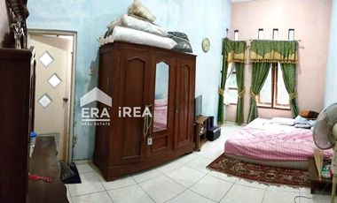 RUMAH DIJUAL DI SOLO BARAT DEKAT PASAR PENGGING