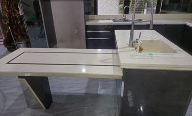 Disewakan Rumah Hook Mewah Alamanda Semi Furnished, Full AC, Sudah Renovasi, Siap Huni, Cakung, Jakarta Timur, 015