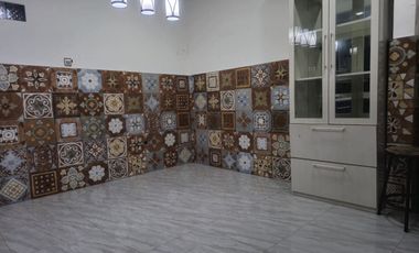 Disewakan Rumah Hook Mewah Alamanda Semi Furnished, Full AC, Sudah Renovasi, Siap Huni, Cakung, Jakarta Timur, 015