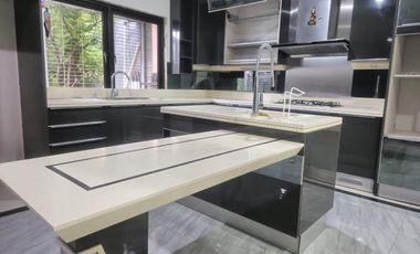 Disewakan Rumah Hook Mewah Alamanda Semi Furnished, Full AC, Sudah Renovasi, Siap Huni, Cakung, Jakarta Timur, 015