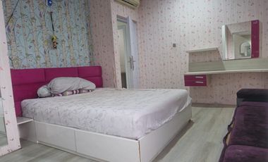 Disewakan Rumah Hook Mewah Alamanda Semi Furnished, Full AC, Sudah Renovasi, Siap Huni, Cakung, Jakarta Timur, 015