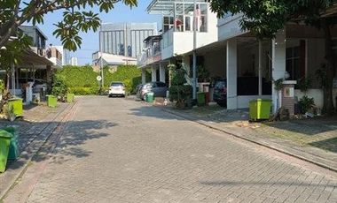 Modern Minimalist Disewakan Rumah 2 Lantai Puri Mansion – Dekat Mall Puri Indah & Lippo Mall Puri