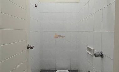 Disewa Rumah 2 Lantai 120M Puri Mansion Cluster Hawaii Unfurnished Rapi Terawat– Dekat Tol Jorr, Pik & Bandara Soetta