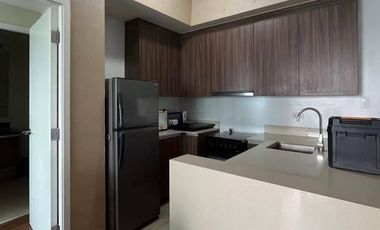 FOR SALE:  1 BEDROOM SHANG SALCEDO TOWER