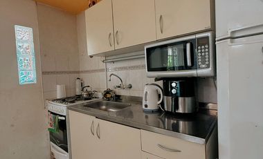 Casa en Venta en C. Buenos Aires & Urquiza - Piscina, Patio Verde, 2 Dorm, Quincho