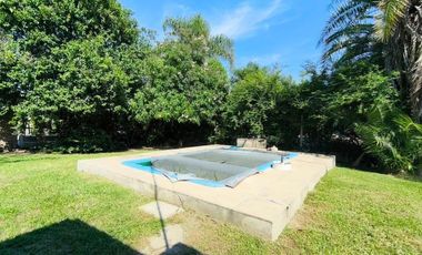 Casa Quinta en Derqui, Sauce Viejo - 700m2, Piscina, Galeria con Asador!