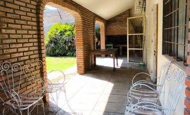 Casa Quinta en Derqui, Sauce Viejo - 700m2, Piscina, Galeria con Asador!