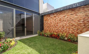 Espectacular Residencia con Acabados de Lujo Zona Dorada, Cuernavaca $6,300,000