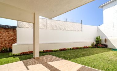Espectacular Residencia con Acabados de Lujo Zona Dorada, Cuernavaca $6,300,000