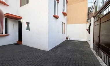 Casa en venta en Viveros del Valle, Tlalnepantla, Edo. de México