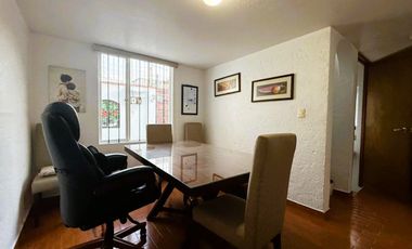 Casa en venta en Viveros del Valle, Tlalnepantla, Edo. de México