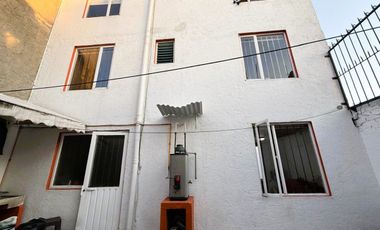 Casa en venta en Viveros del Valle, Tlalnepantla, Edo. de México